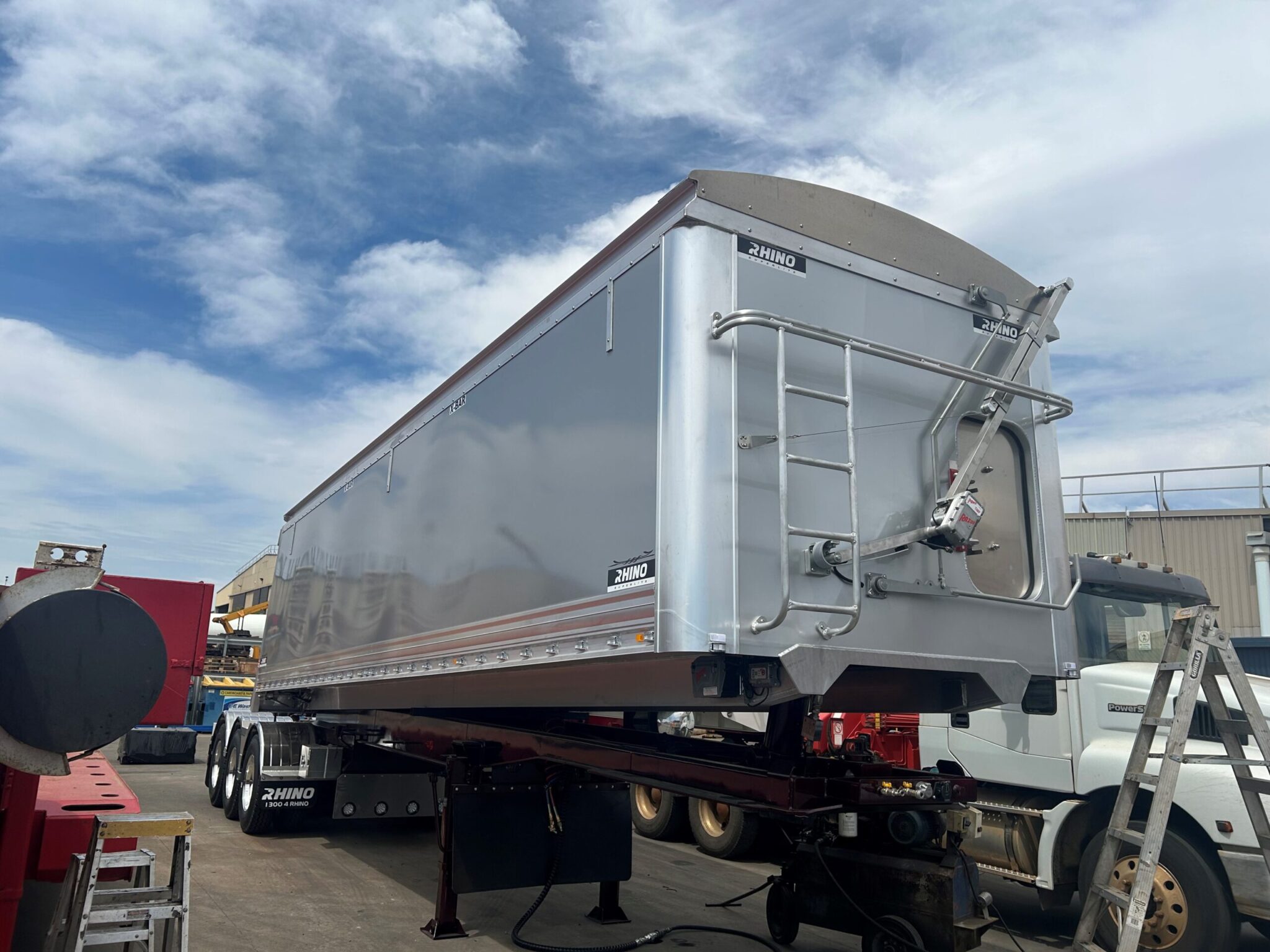 Razor Rollover Tarp System - Razor International